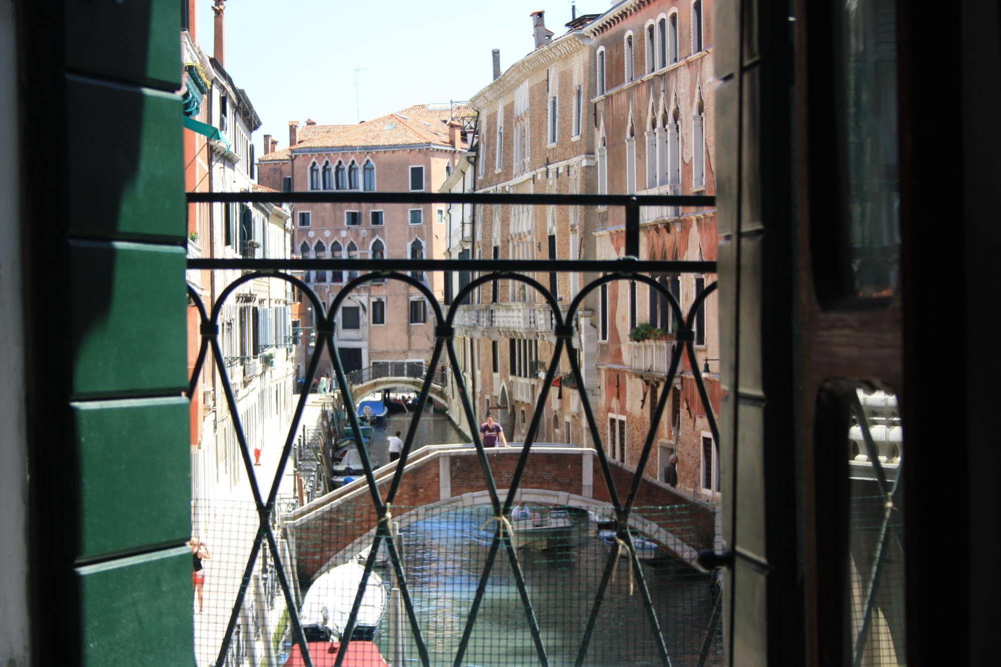 Casamisa Paste Lägenhet Venedig Exteriör bild